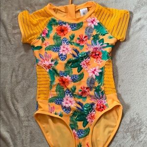 One piece bathing suit- floral-❤️$10